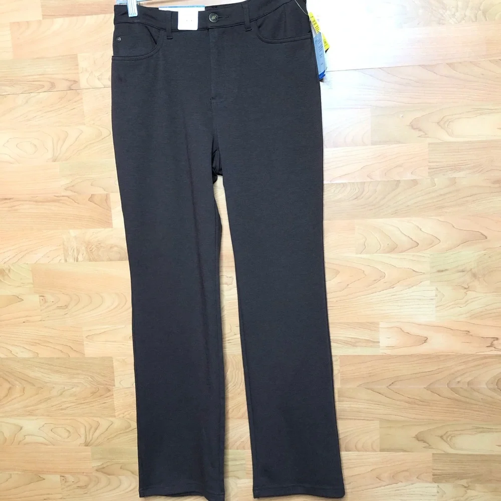 SIZE 4 SHORT STRETCH CROFT&BARROW DARK COFFEE PANTS
